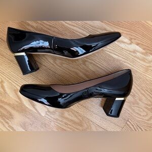 KATE SPADE New York Delores Classic Pumps, Black Patent Women's Heels Size 7.5M🖤